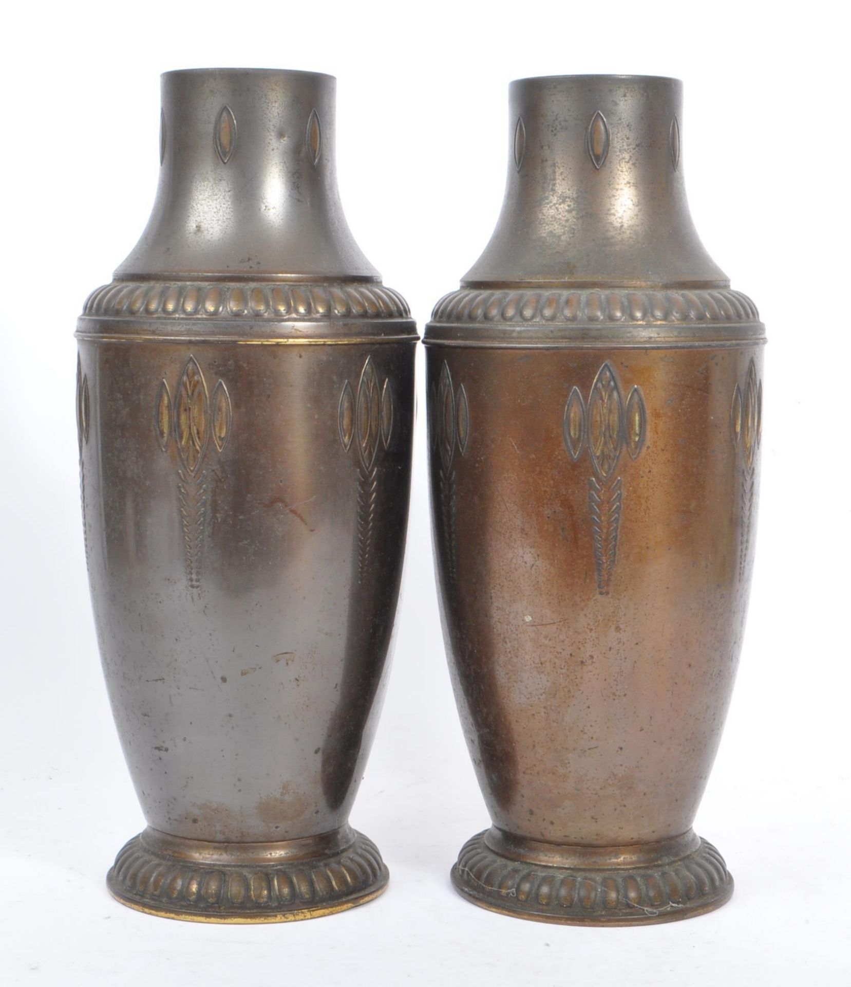 1920S PAIR OF BRASS ART NOUVEAU STYLE VASES BY DAALDEROP