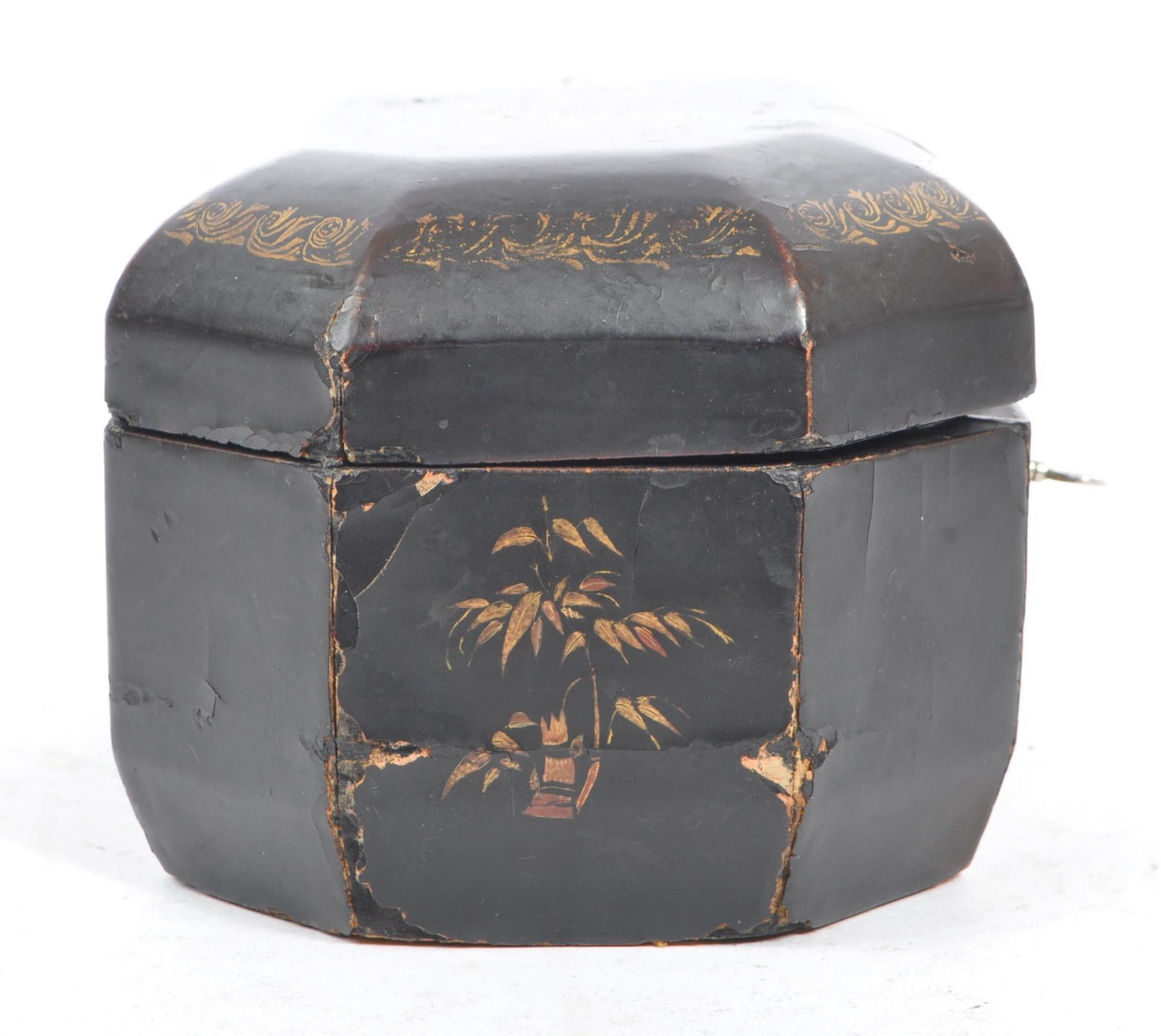 CHINESE 19TH CENTURY LACQUERED & HAND PAINTED TEA CADDY - Bild 5 aus 7