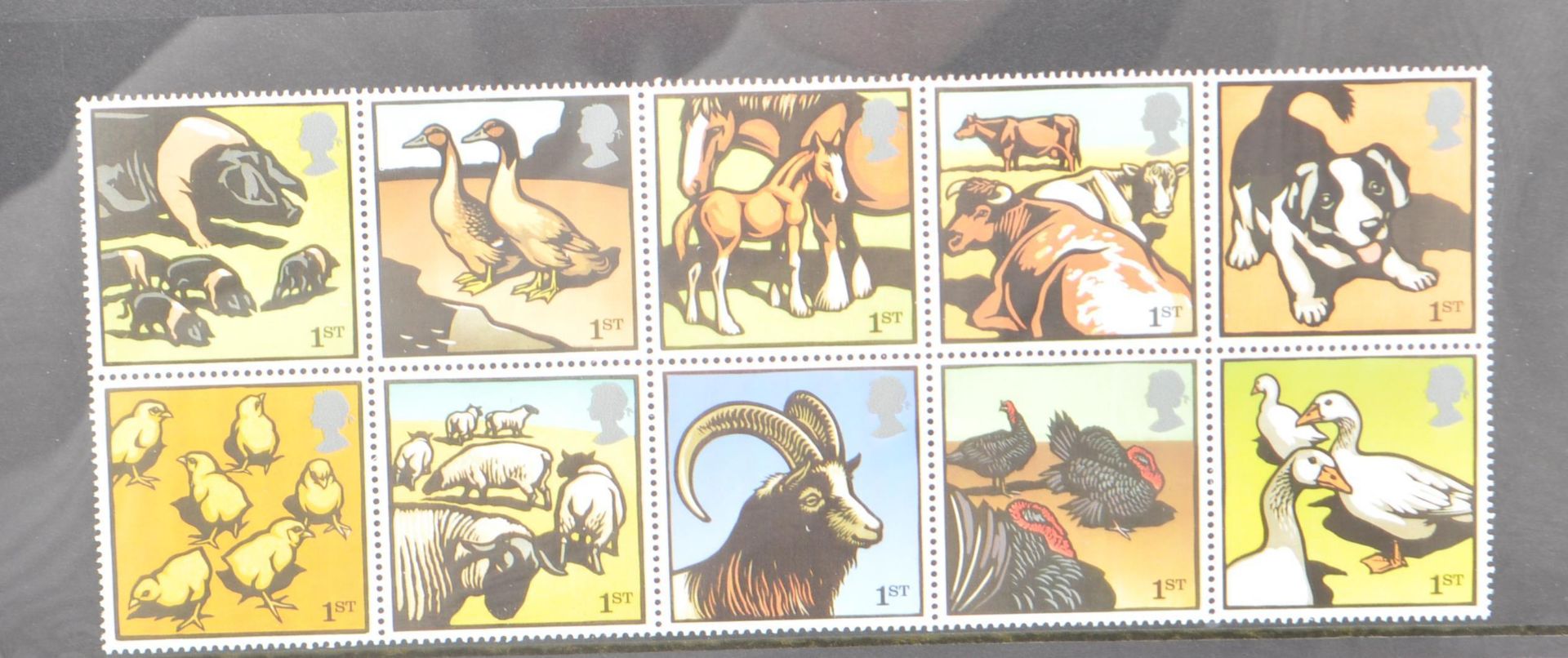 COLLECTION OF BRITISH UNHINGED POSTAGE STAMPS - Bild 6 aus 7