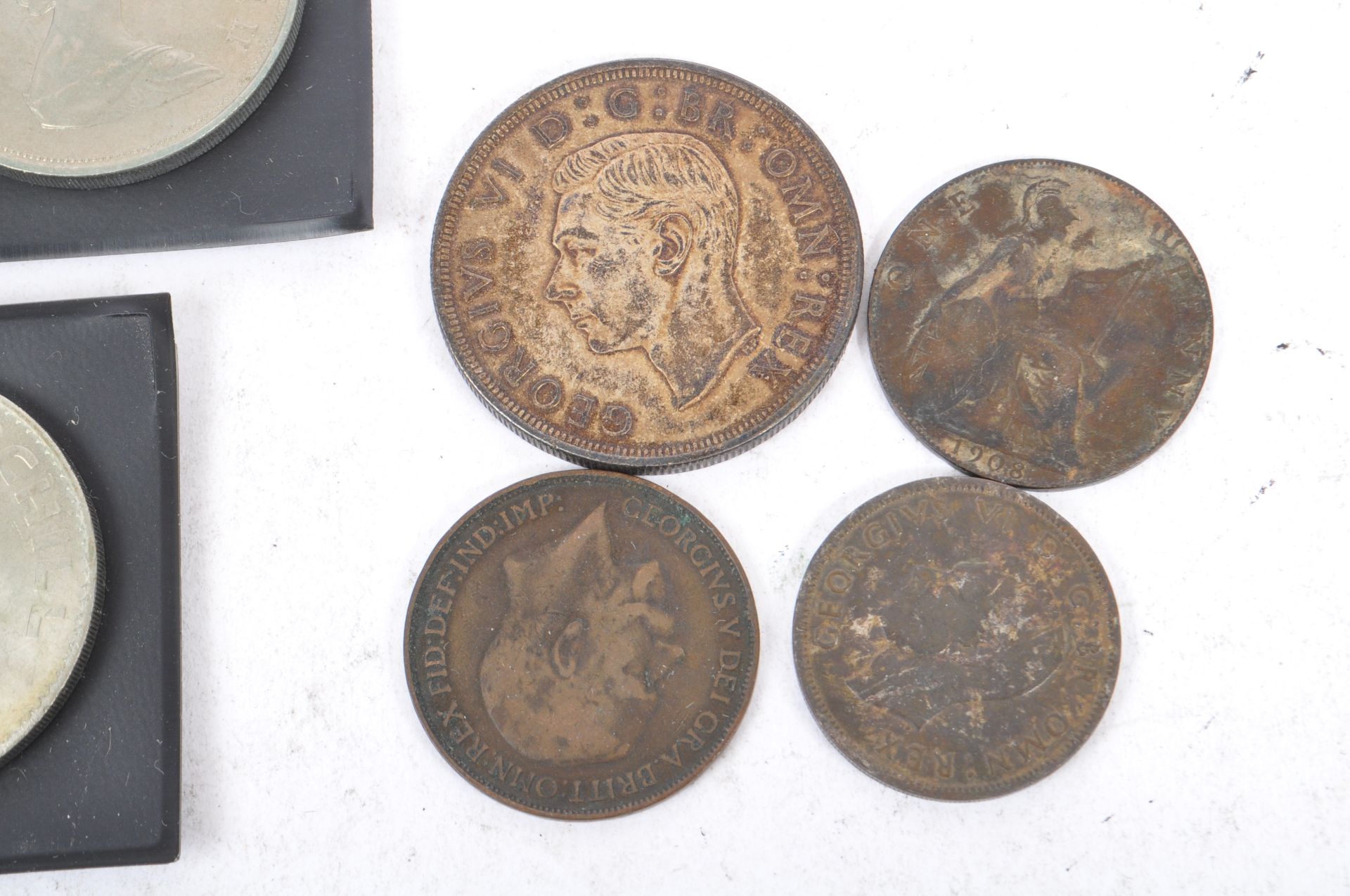 COLLECTION OF UK & USA COMMEMORATIVE CROWNS & COINS - Image 4 of 5
