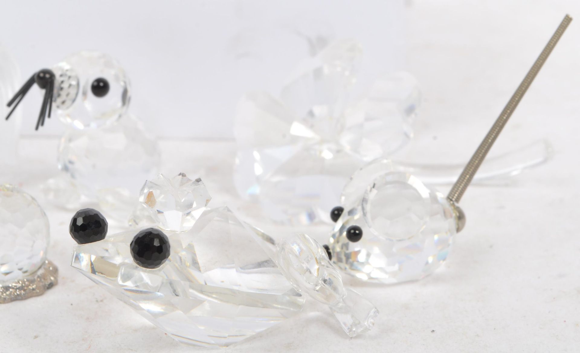 SWAROVSKI CRYSTAL - COLLECTION OF GLASS CRYSTAL FIGURES - Image 6 of 11