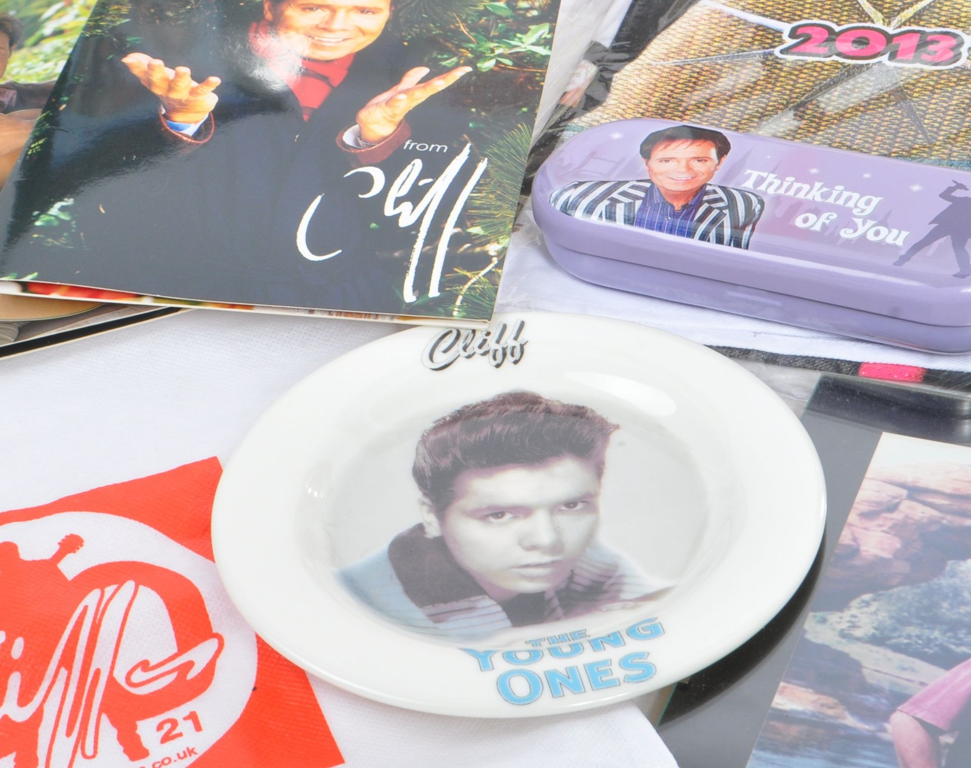 SIR CLIFF RICHARD - LARGE EXTENSIVE COLLECTION OF MEMORABILIA - Image 5 of 7