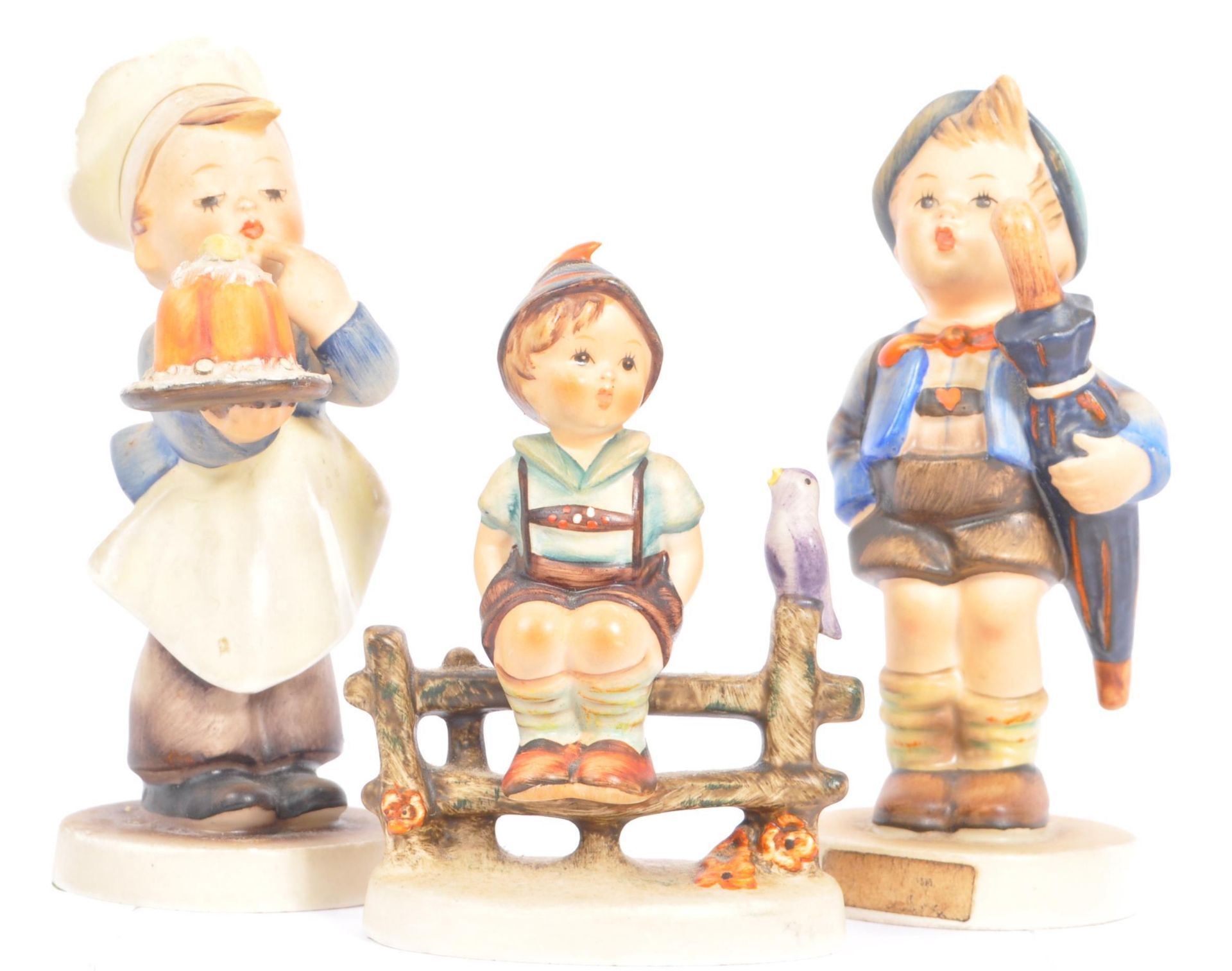 COLLECTION OF WEST GERMAN GOEBEL PORCELAIN FIGURINES - Image 6 of 7