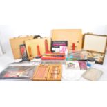 COLLECTION OF ASSORTED ARTS AND CRAFT SUPPLIES