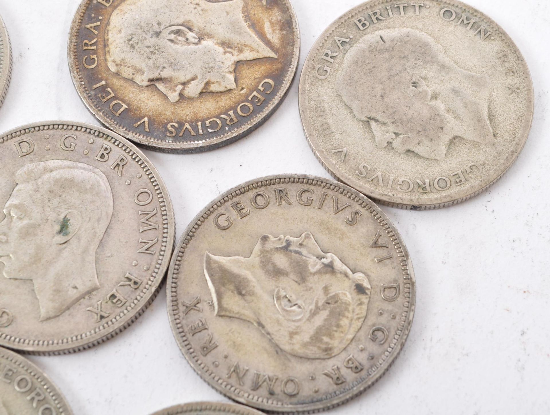 EIGHT EARLY 20TH CENTURY SILVER HALF CROWN COINS - Image 6 of 6