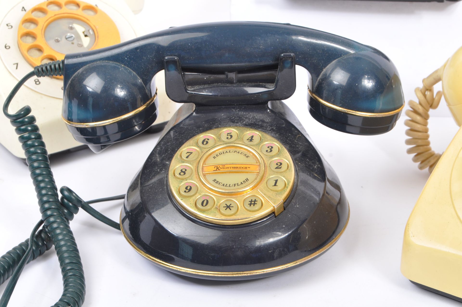 COLLECTION OF 20TH CENTURY RING DIAL TELEPHONES - Image 4 of 9