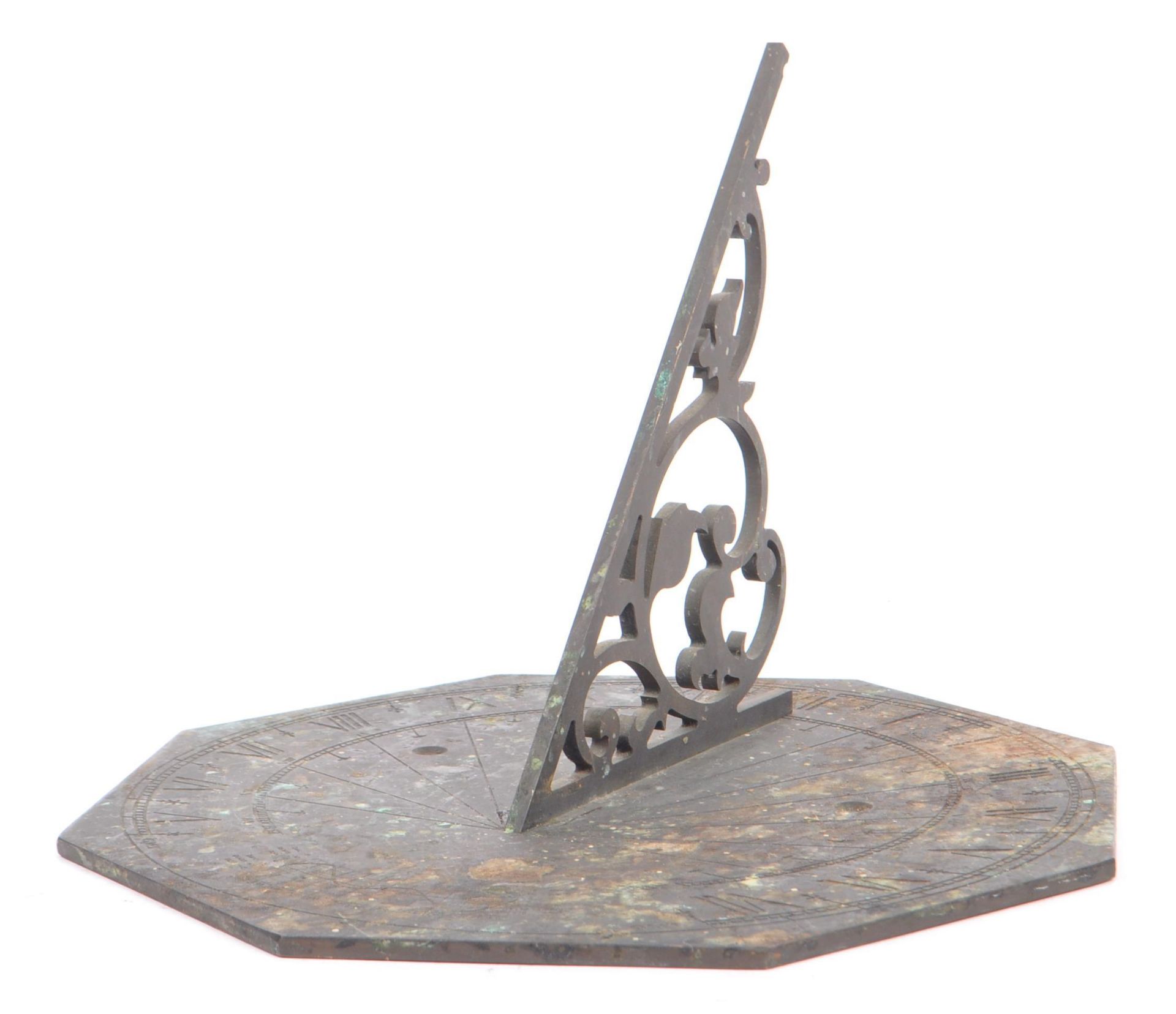 LATE 19TH CENTURY BRONZE OCTAGONAL DESK SUNDIAL - Image 2 of 6