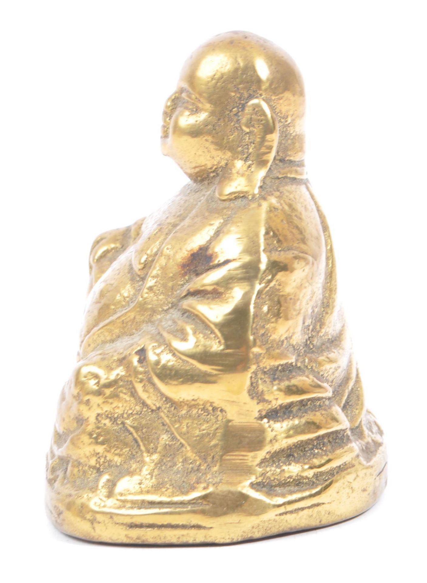 CHINESE EARLY 20TH CENTURY BRASS LAUGHING BUDDHA FIGURE - Image 4 of 6