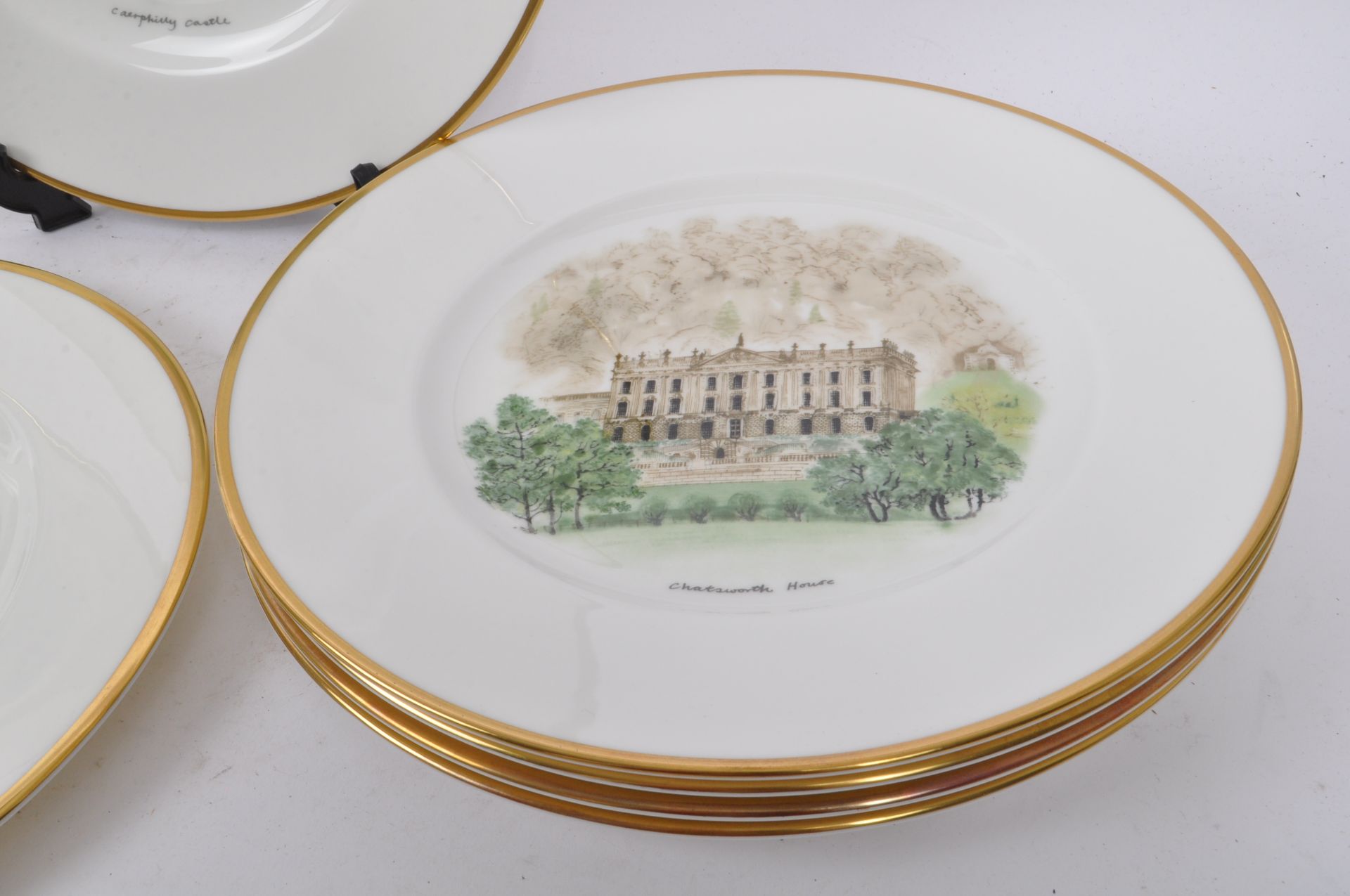 WEDGWOOD - CASTLE & COUNTRY HOUSE PORCELAIN PLATES - Image 8 of 11