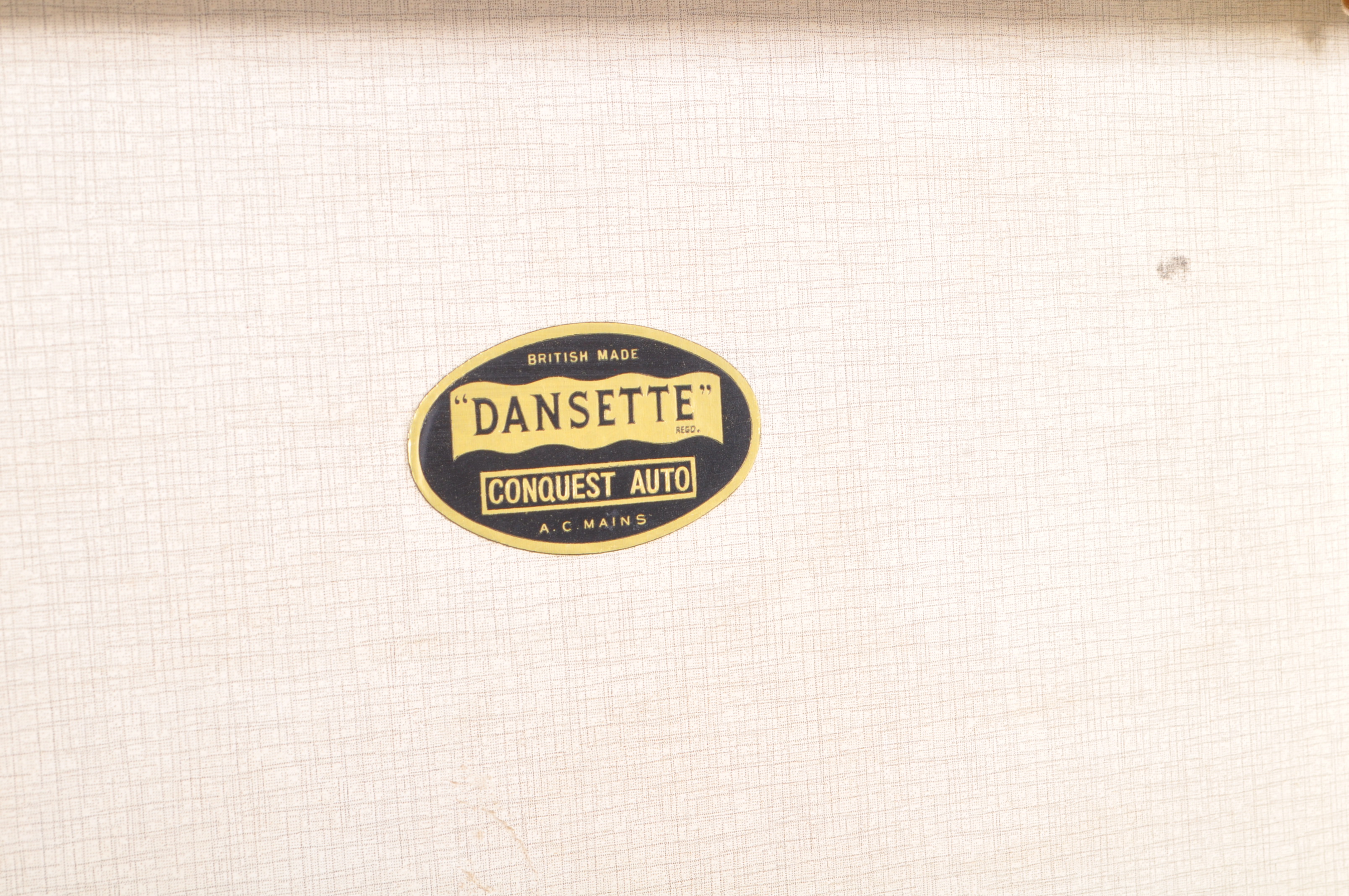 DANSETTE AUDIO - BRITISH MADE MID CENTURY RECORD PLAYER - Image 4 of 7