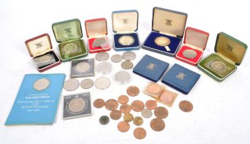 COLLECTION OF 20TH CENTURY BRITISH COMMEMORATIVE COINS