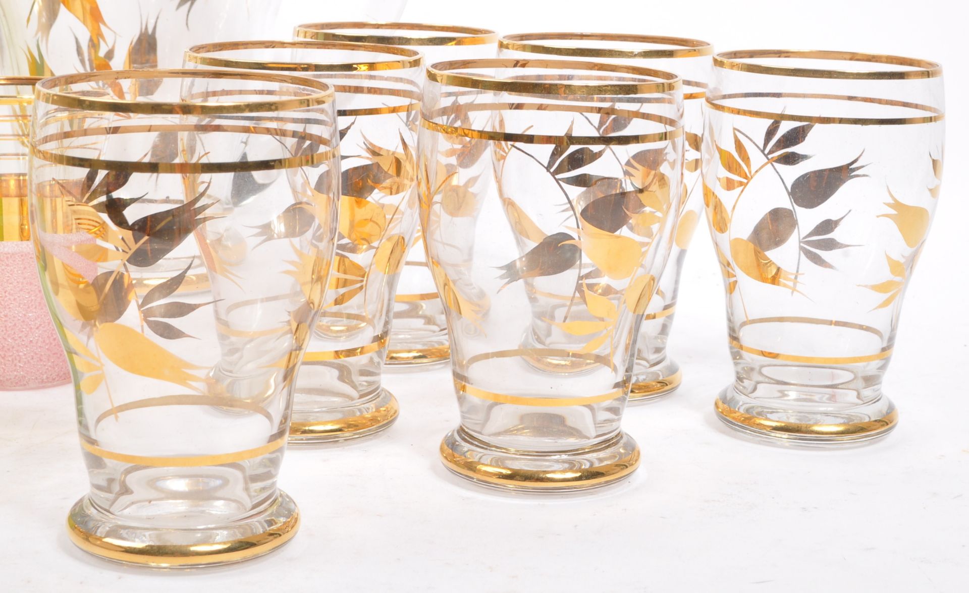 LARGE COLLECTION OF MID CENTURY GLASSWARE - Image 3 of 10