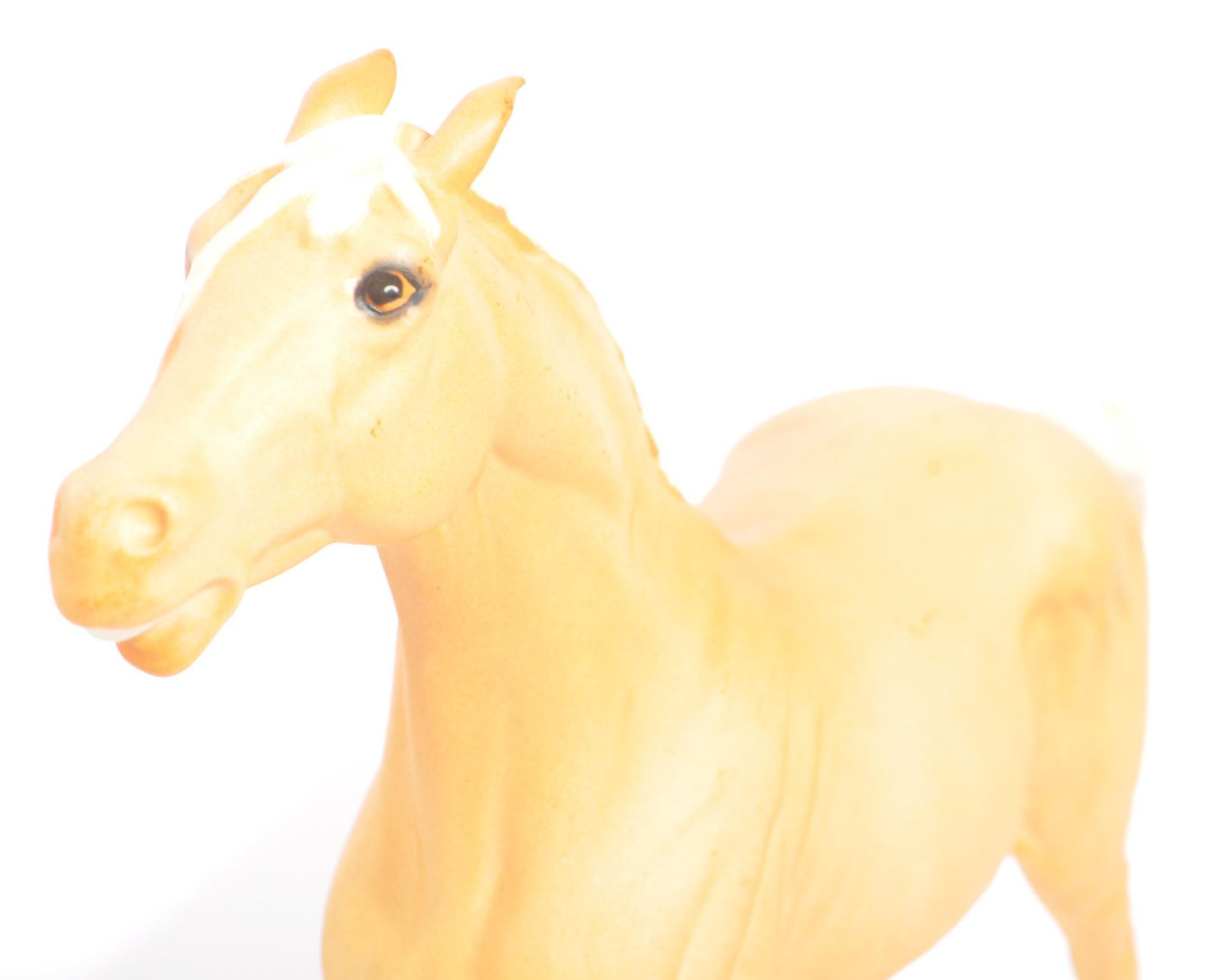 BESWICK - COLLECTION OF FOUR PORCELAIN CHINA HORSES - Image 5 of 9