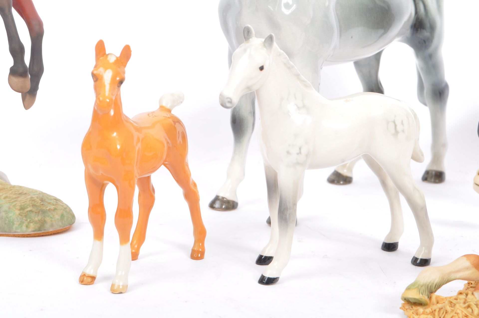 BESWICK - COLLECTION OF FOUR PORCELAIN HORSES WITH OTHERS - Image 3 of 8