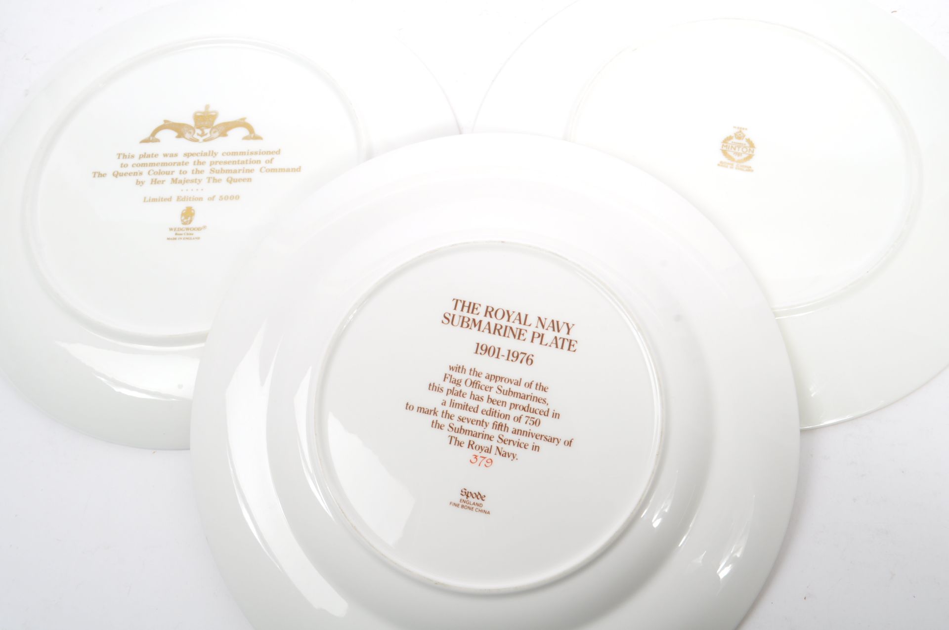 COLLECTION OF THREE PORCELAIN COMMEMORATIVE DISPLAY PLATES - Image 5 of 5