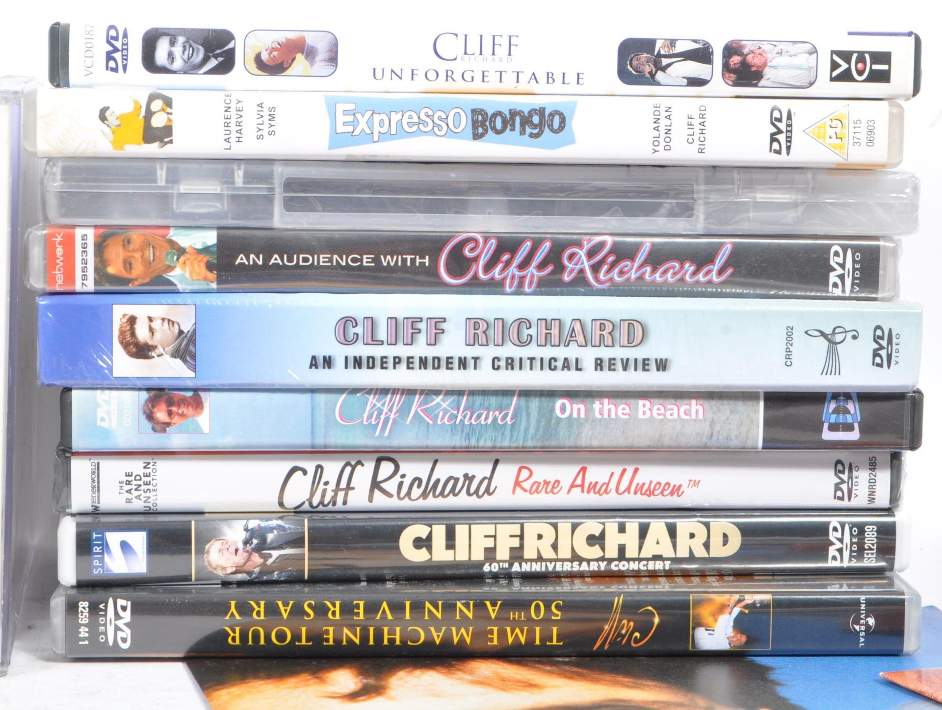 SIR CLIFF RICHARD - COLLECTION OF VINYL, CDS & DVDS - Bild 7 aus 7