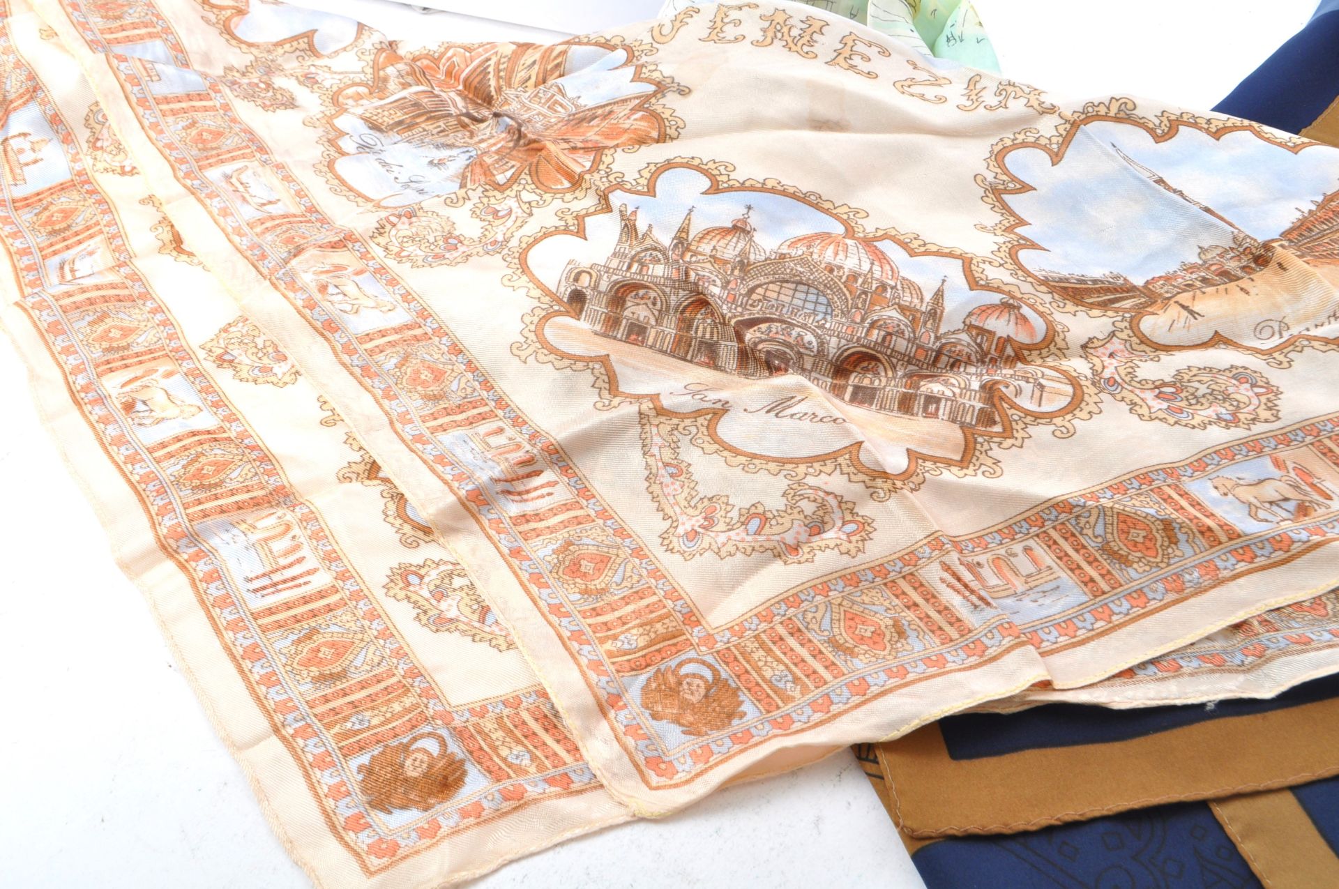 COLLECTION OF TEN 20TH CENTURY SILK SCARVES - Image 10 of 10