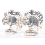 PAIR OF 20TH CENTURY SALT & PEPPER SHAKERS IN SQUIRREL FORM