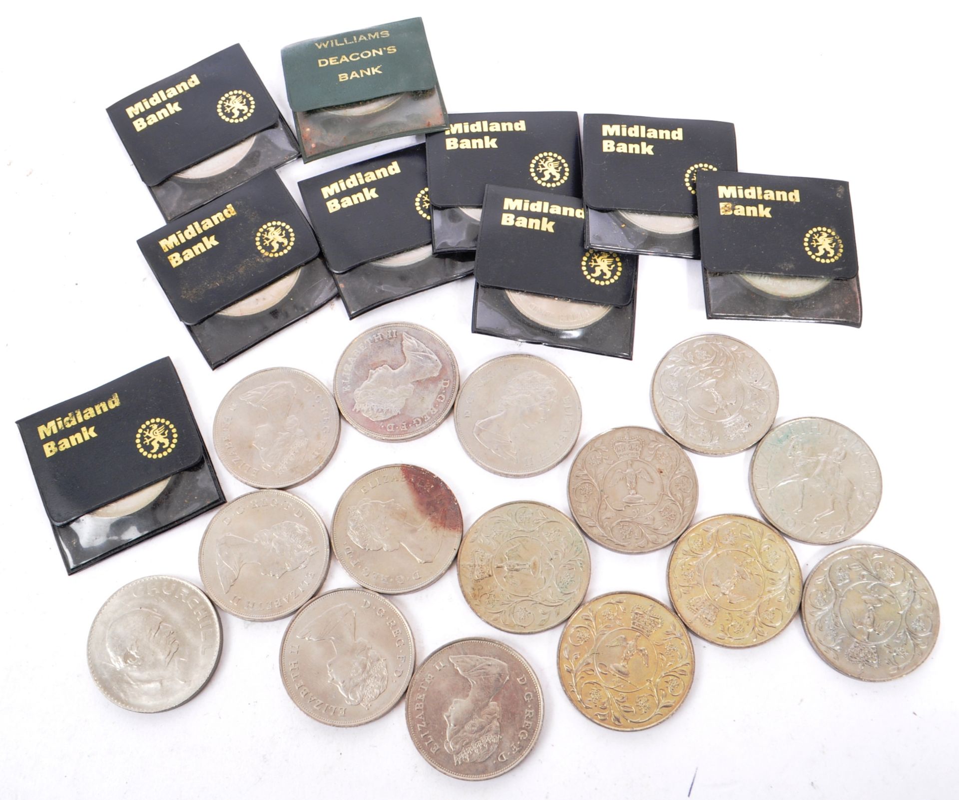 COLLECTION OF 24 X BRITISH CURRENCY 'CROWNS' COINAGE