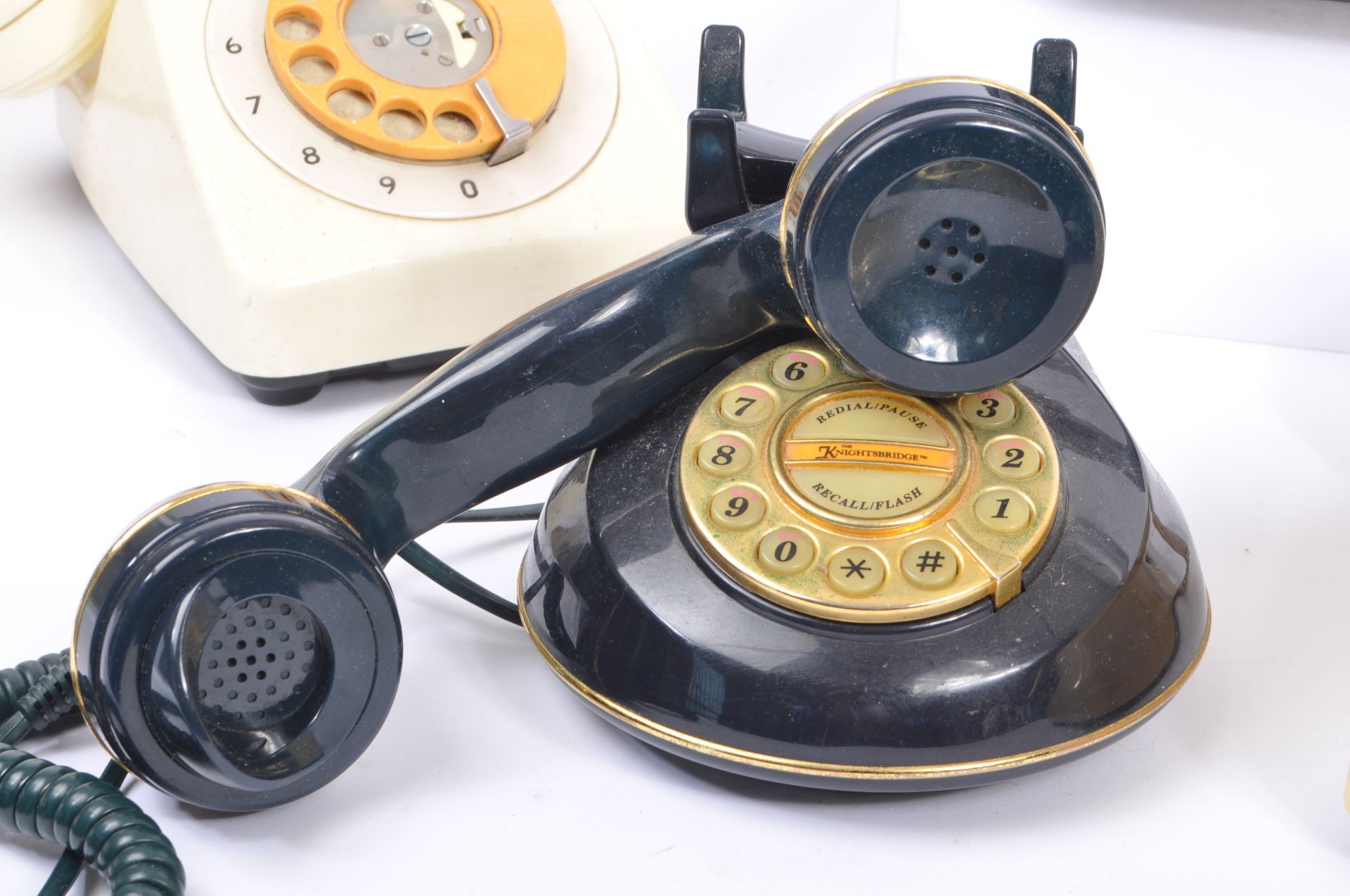 COLLECTION OF 20TH CENTURY RING DIAL TELEPHONES - Image 5 of 9