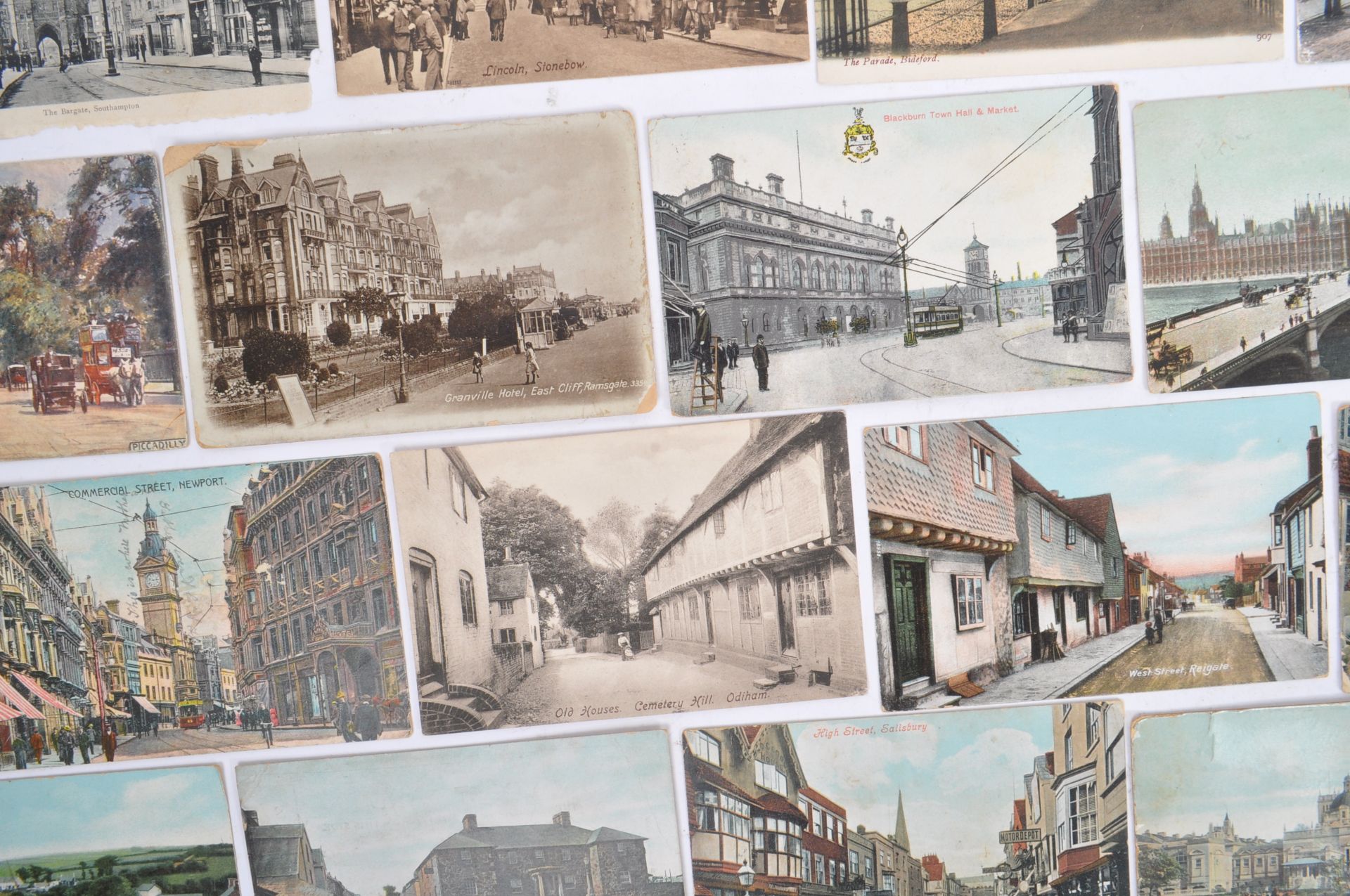 EXTENSIVE UNSORTED EDWARDIAN TOPOGRAHPICAL POSTCARDS - Image 15 of 23