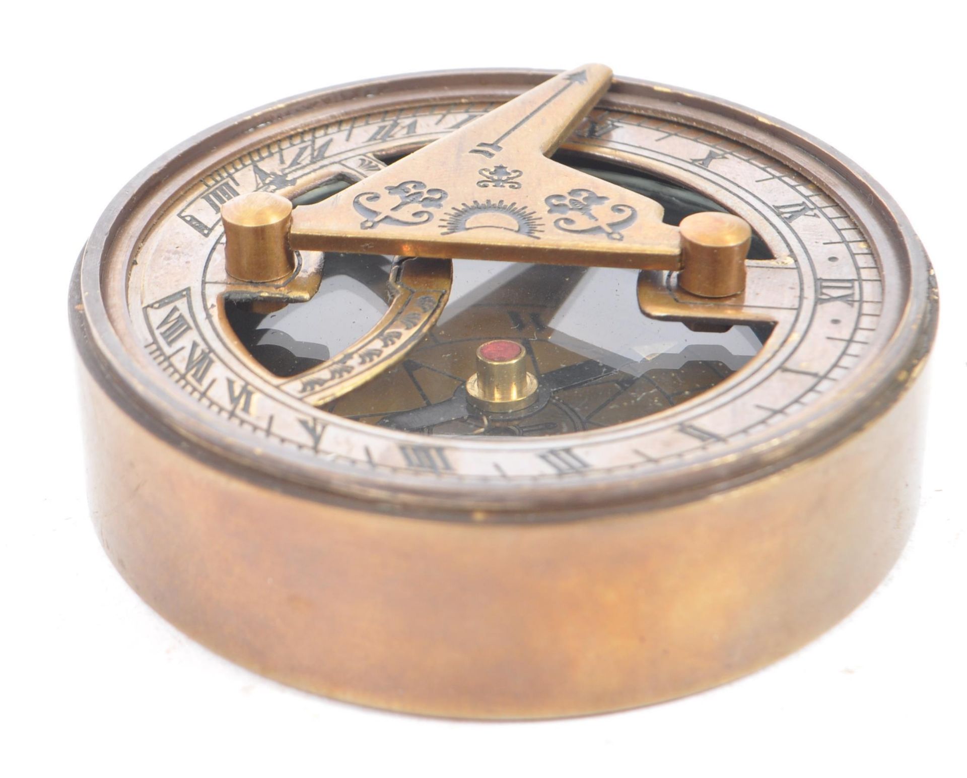 BRASS CASED COMPASS & SUNDIAL - THE MARY ROSE - Image 4 of 6