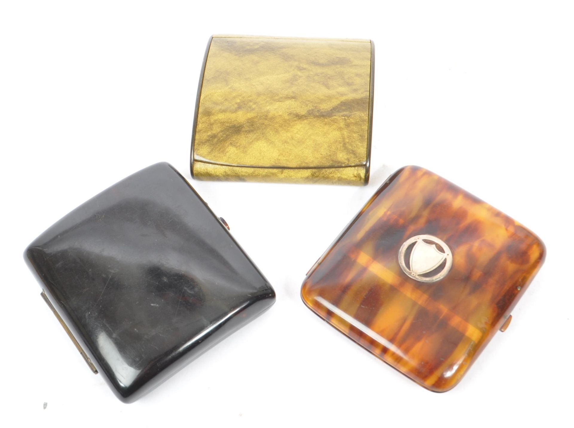 FOUR CIGARETTE CASES & ONE LIGHTER CASE BY RONSON - Bild 4 aus 9