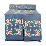 EARLY 20TH CENTURY 1920S CHINESE EMBROIDERED PEKING SEWING BOX