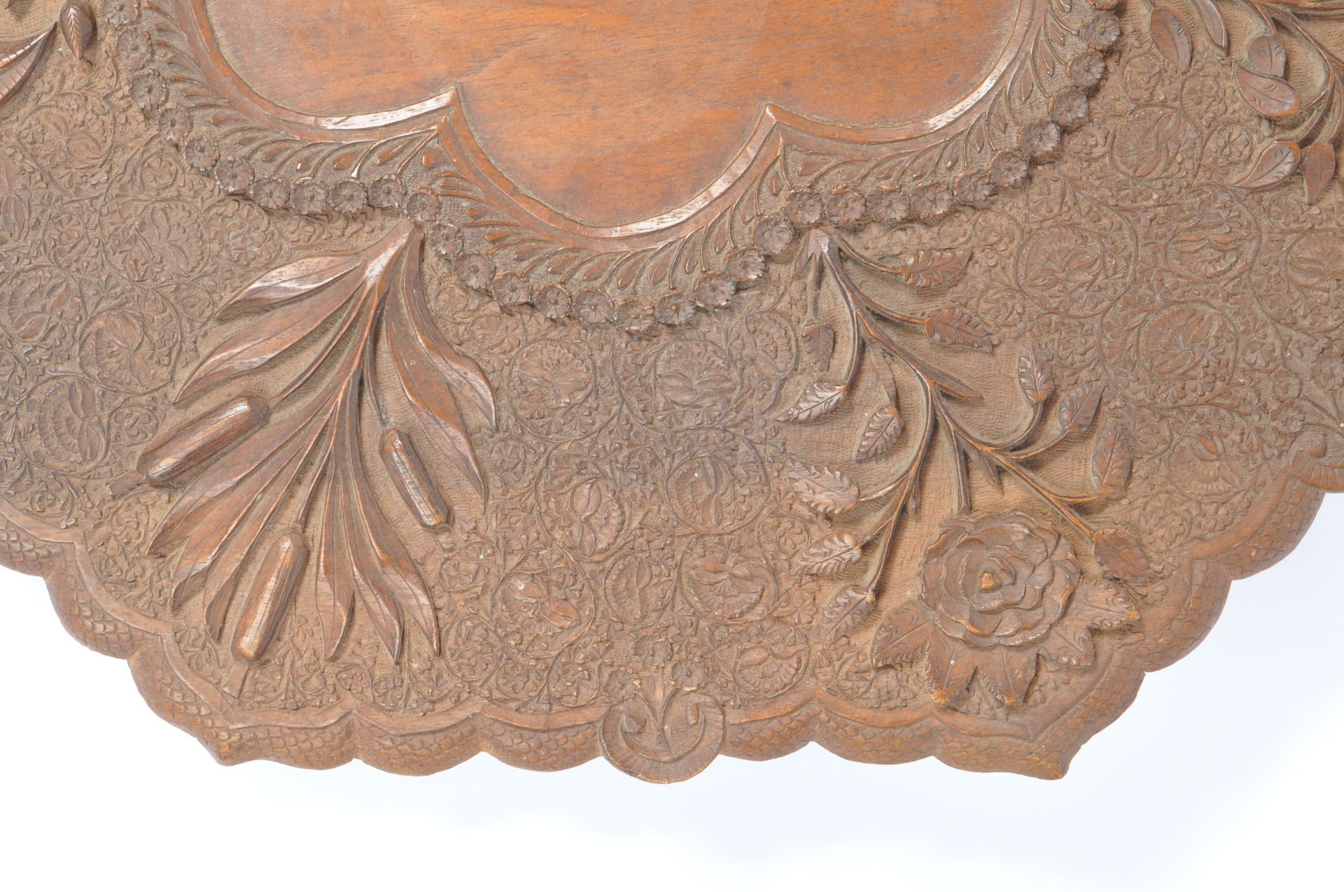 VINTAGE 20TH CENTURY BURMESE CARVED TABLE TOP - Image 4 of 6
