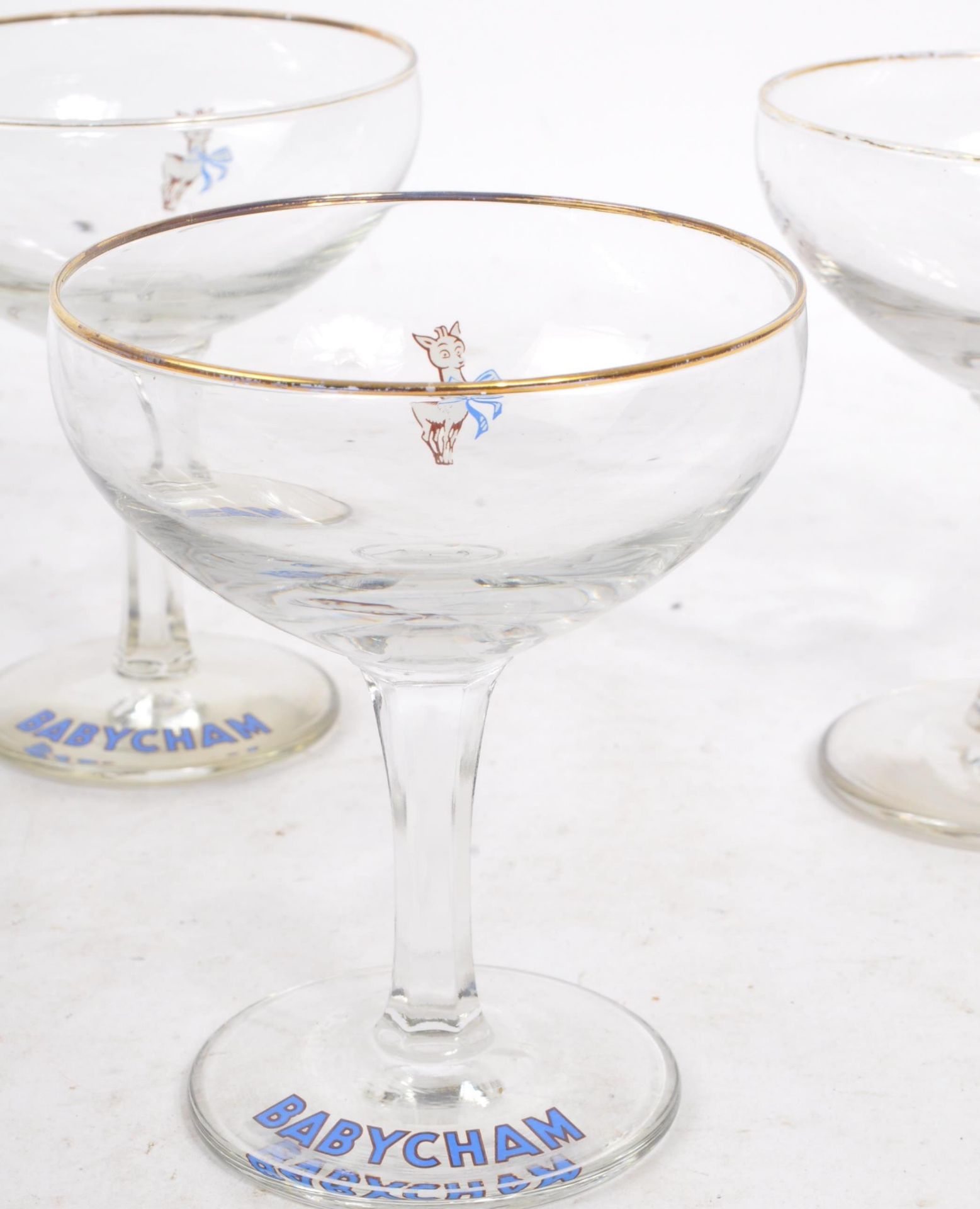 BABYCHAM - COLLECTION OF EIGHT COUPE GLASSES - Bild 3 aus 5