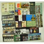 COLLECTION OF UK UNFRANKED DECIMAL PRESENTATION PACKS