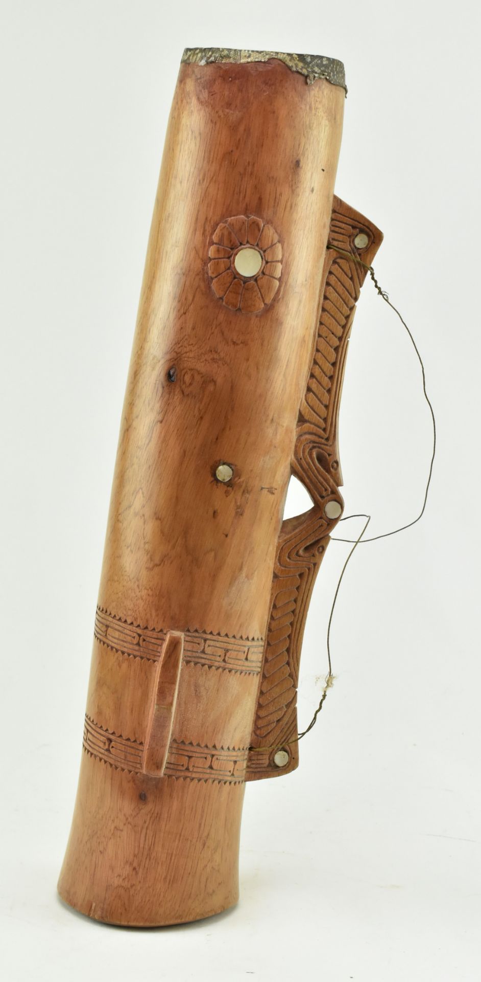 PAPUA NEW GUINEA TRIBAL HARD WOOD FINGER DRUM - Image 2 of 6