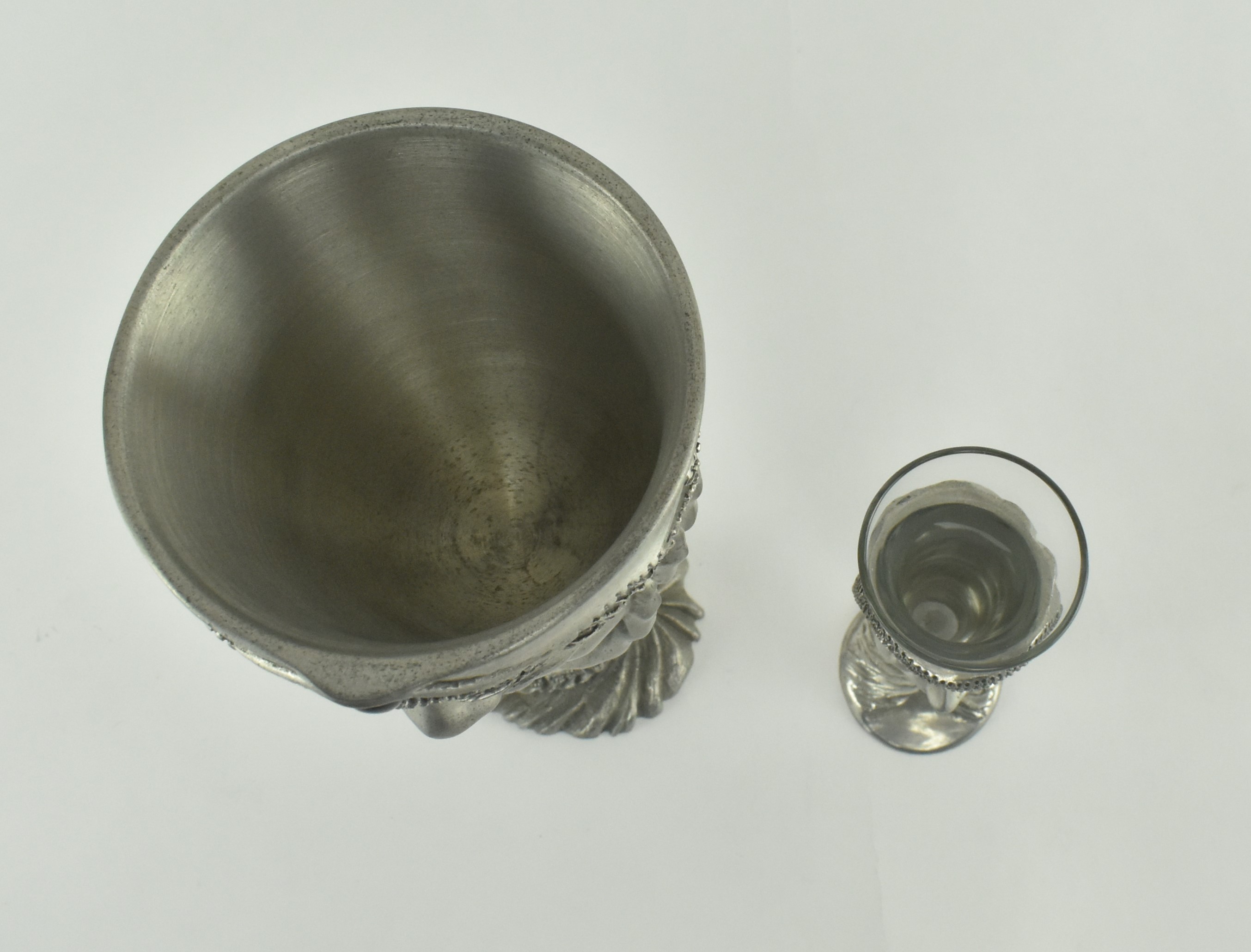 ROYAL SELANGOR - TWO PEWTER LORD OF THE RINGS GOBLETS - Image 4 of 11