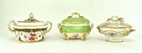 THREE EARLY 19TH CENTURY PORCELAIN SMALL LIDDED SUGAR POTS