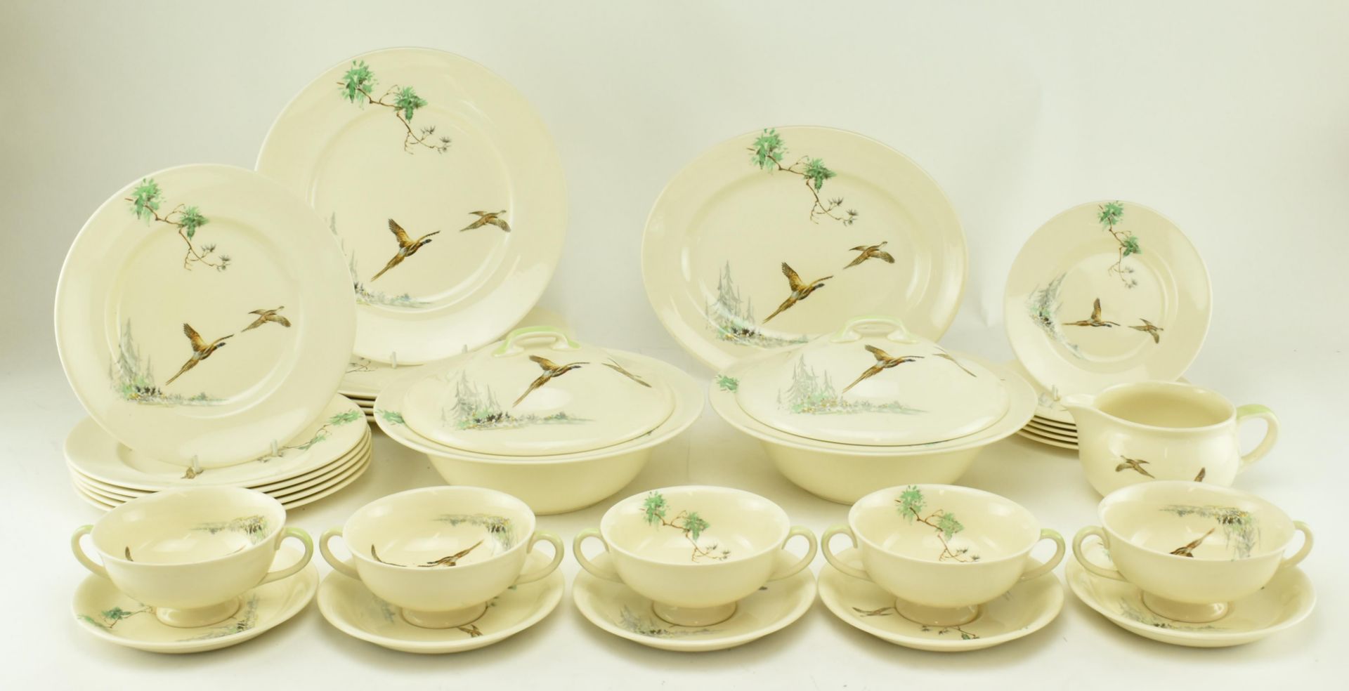 ROYAL DOULTON - THE COPPICE - RETRO DINNER SERVICE