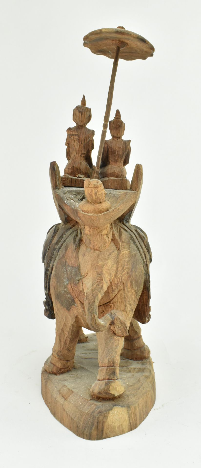 20TH CENTURY HAND CARVED OKIMONO FIGURE OF ELEPHANT - Bild 3 aus 8