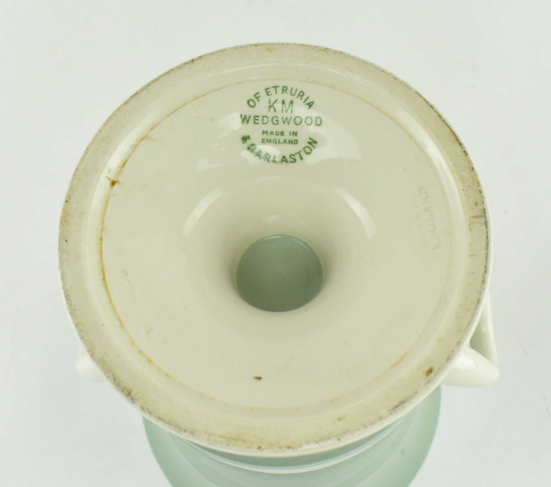 KEITH MURRAY FOR WEDGWOOD - CERAMIC CAMPANA URN IN SAGE - Image 6 of 6