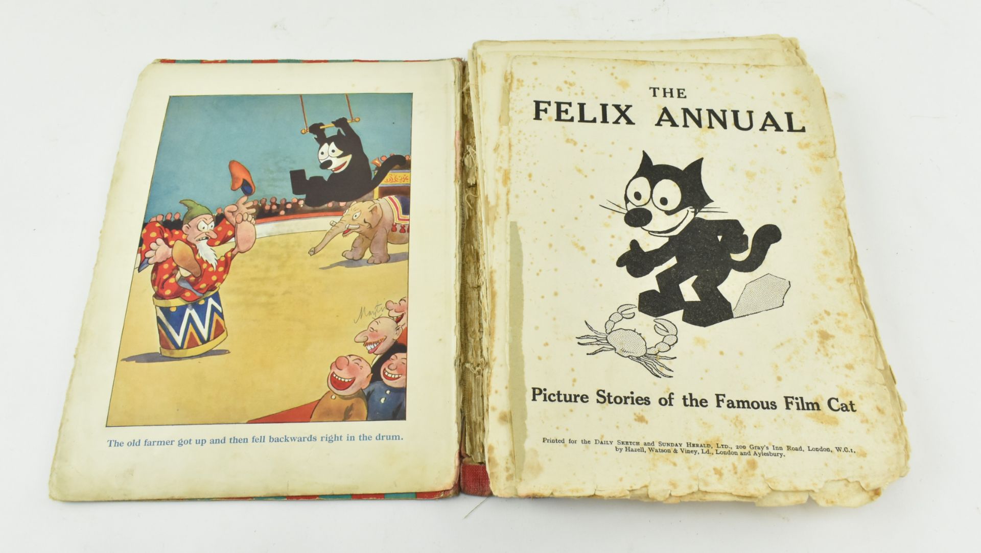 TWO 1920s FELIX ANNUALS IN ORIGINAL PICTORIAL BINDINGS - Image 7 of 11