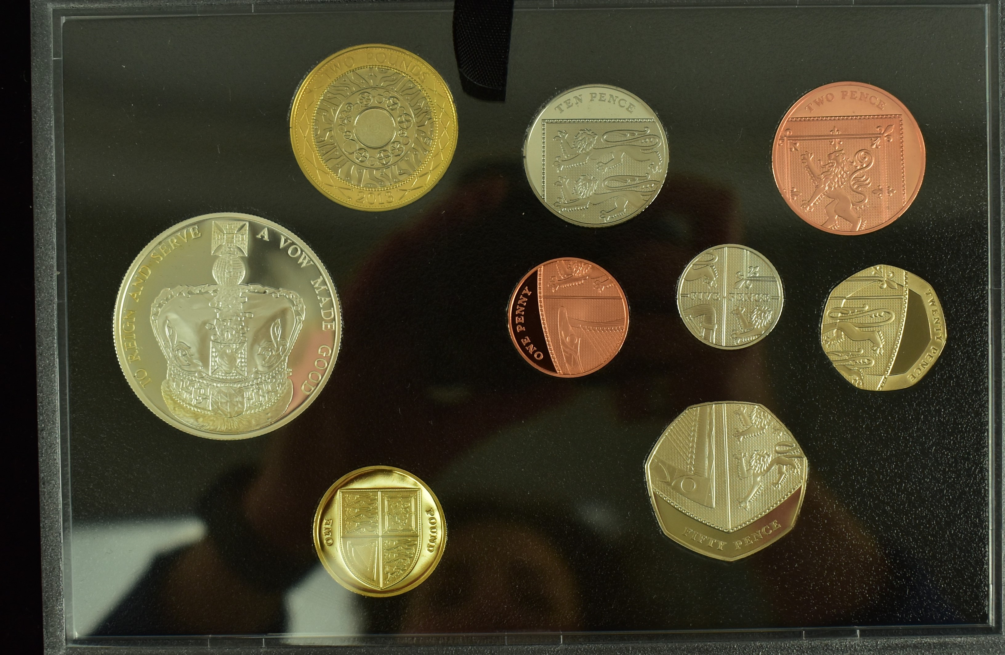 UK COLLECTION OF PROOF & NON-PROOF COIN SETS - Image 7 of 8