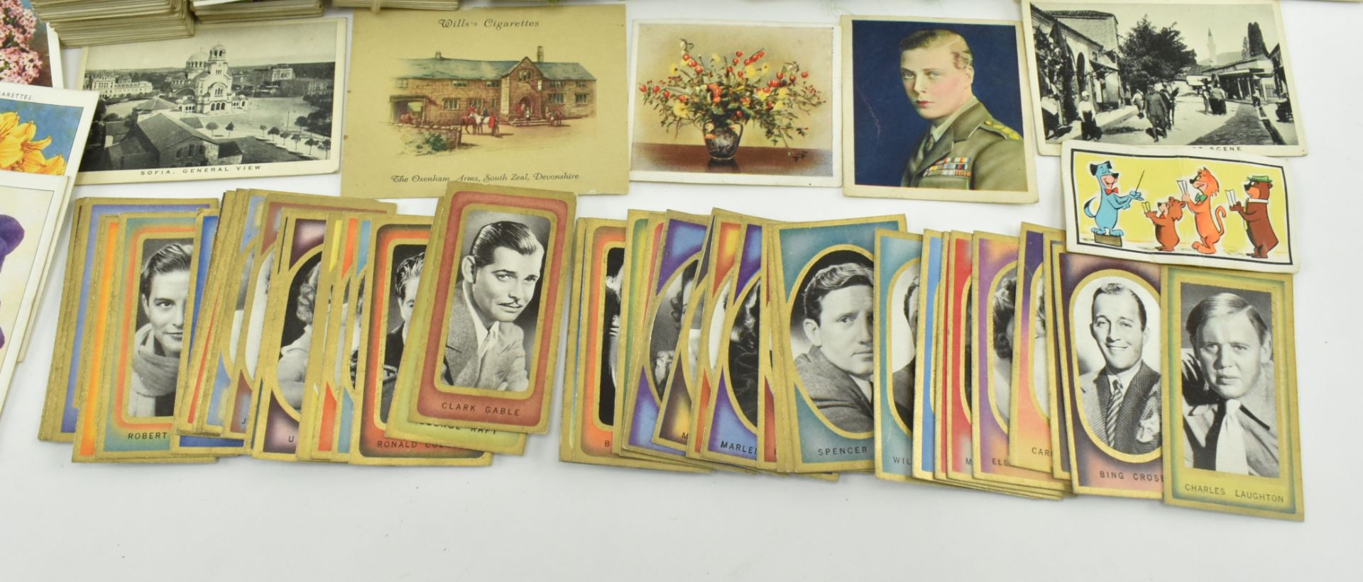 COLLECTION OF EARLY 20TH CENTURY CIGARETTE CARDS - Bild 2 aus 9