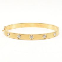 GOLD & DIAMOND HINGED BANGLE