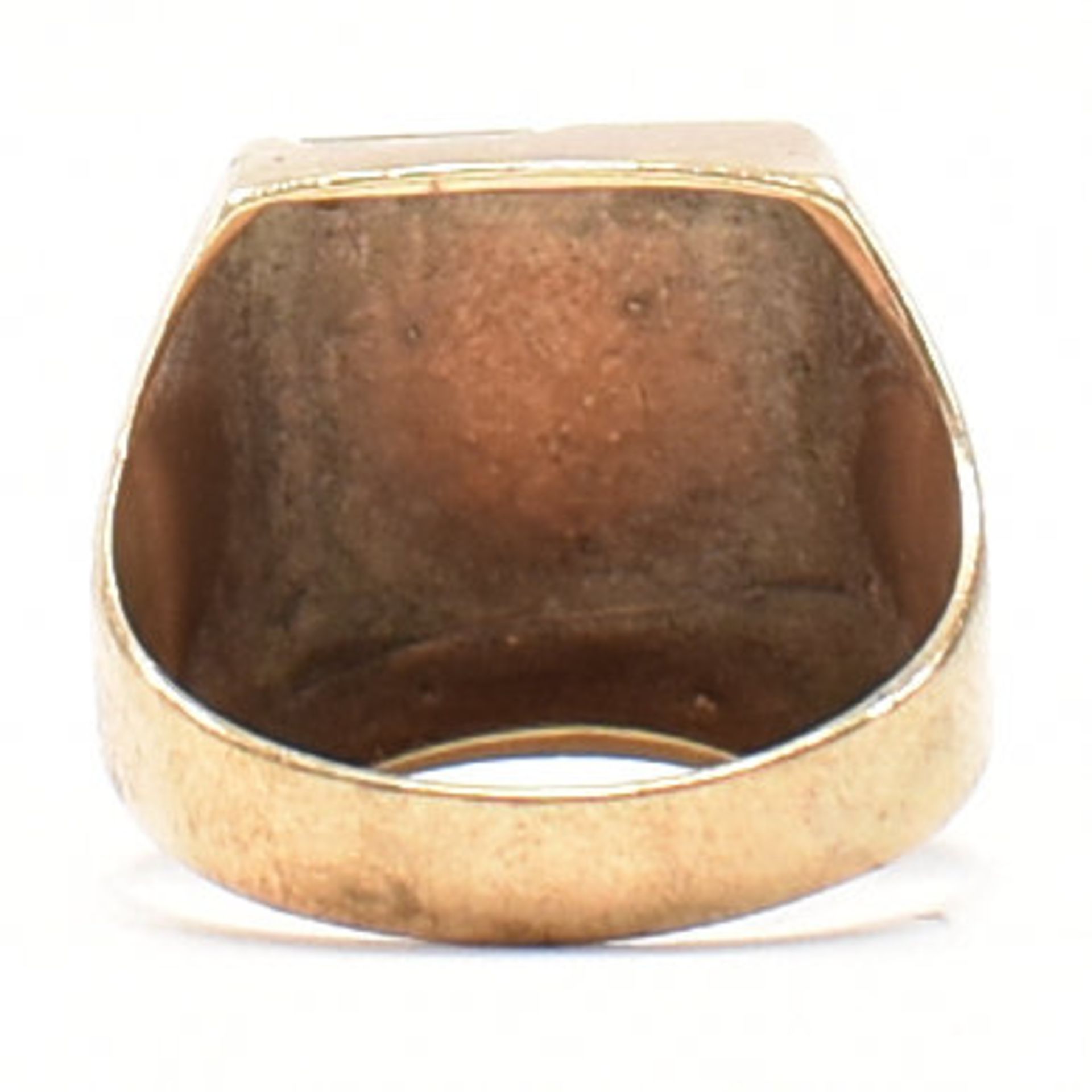 HALLMARKED 9CT GOLD & ONYX RING - Image 7 of 10