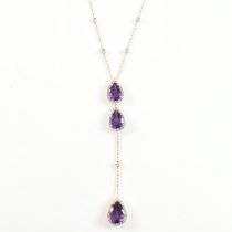 18CT GOLD AMETHYST & DIAMOND PENDANT NECKLACE