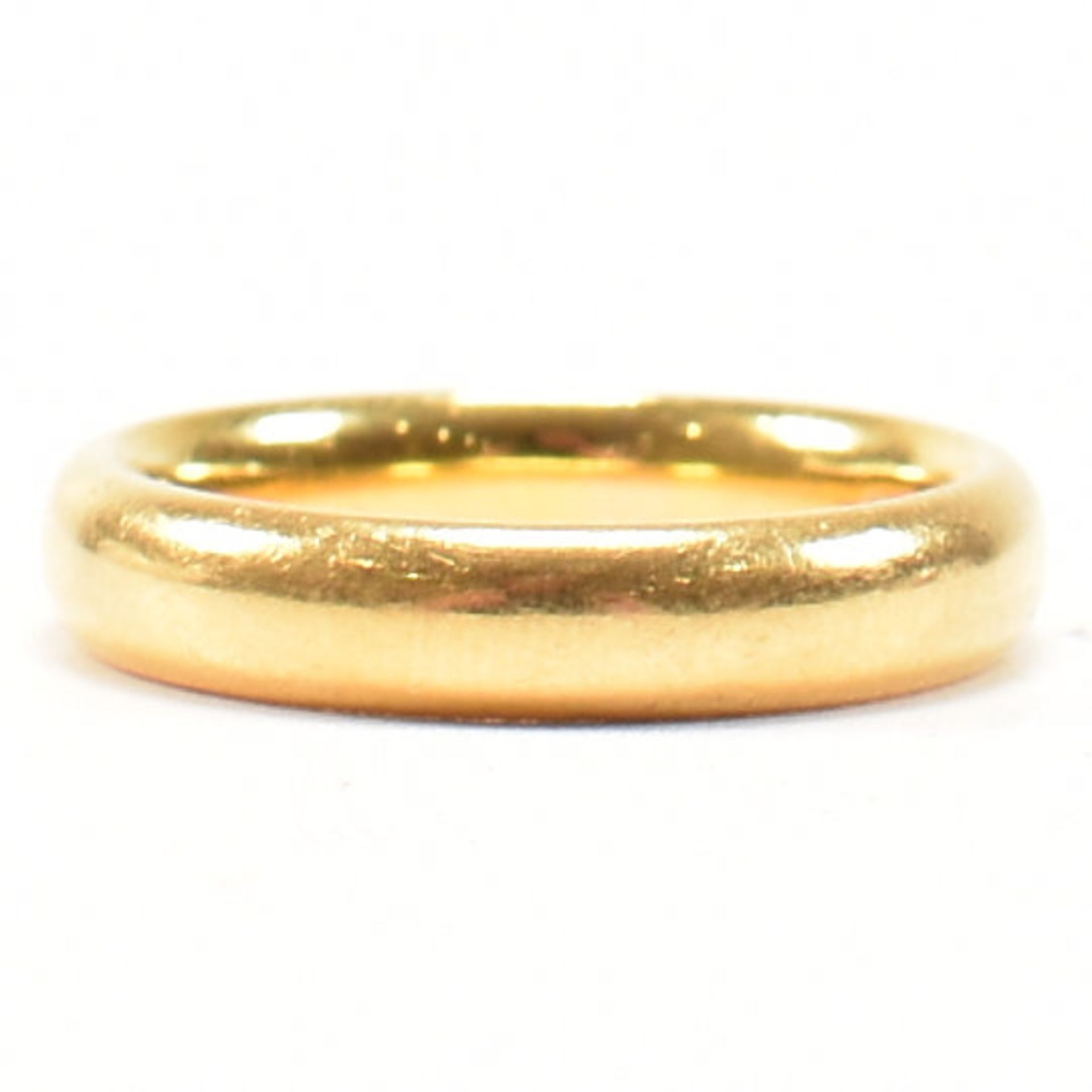 HALLMARKED 22CT GOLD BAND RING - Image 2 of 8