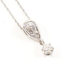 14CT WHITE GOLD & DIAMOND PENDANT NECKLACE