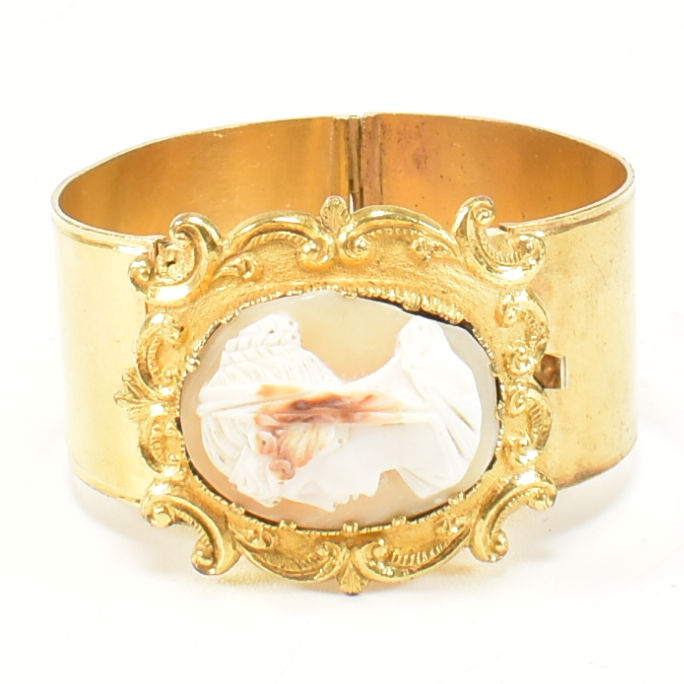 19TH CENTURY SILVER GILT SHELL CAMEO DOUBLE HINGED BANGLE - Image 3 of 11