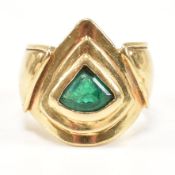 18CT GOLD ETRUSCAN STYLE EMERALD RING