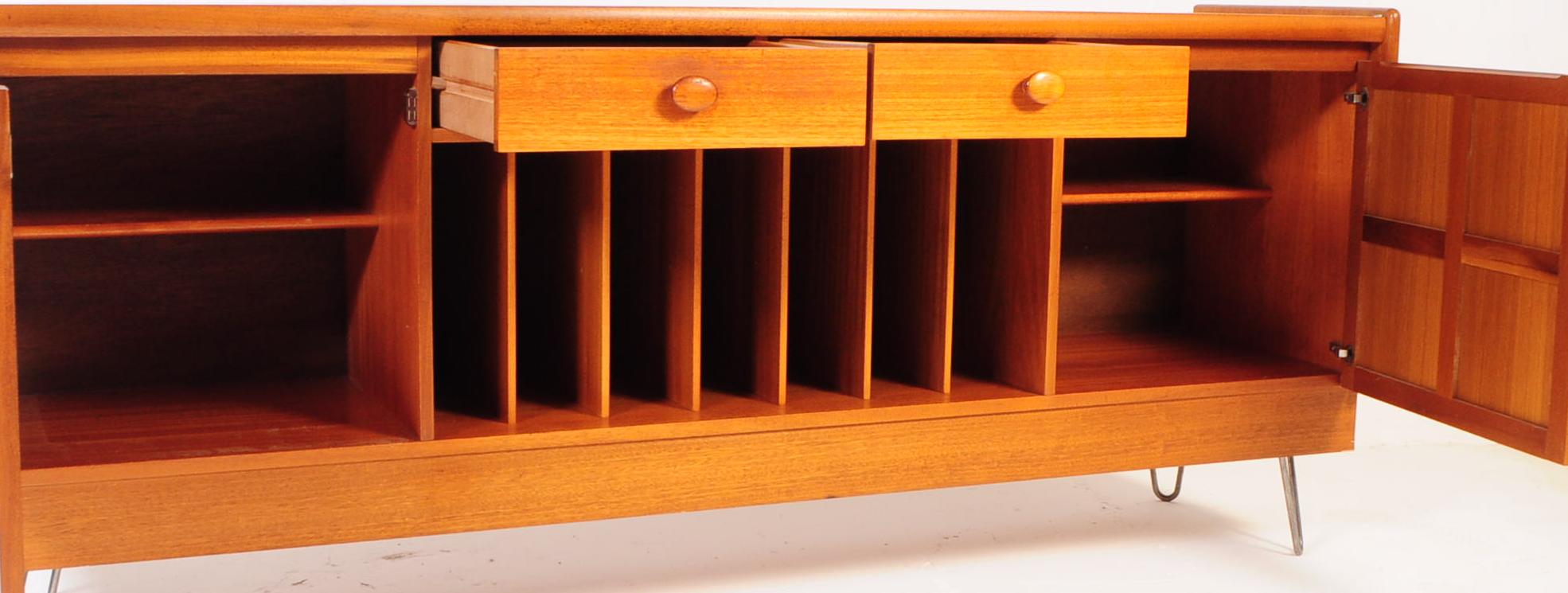 NATHAN FURNITURE - MID CENTURY TEAK SIDEBOARD WITH HAIRPINS - Image 4 of 5