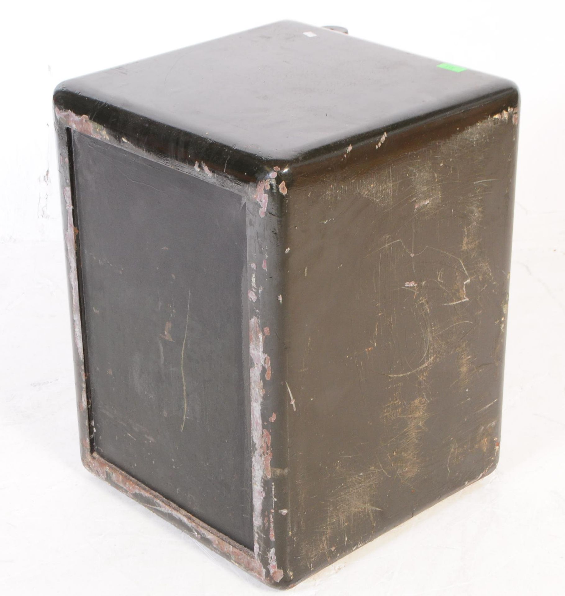 ASHMORE - EARLY 20TH CENTURY SECURITY SAFE - Image 4 of 4