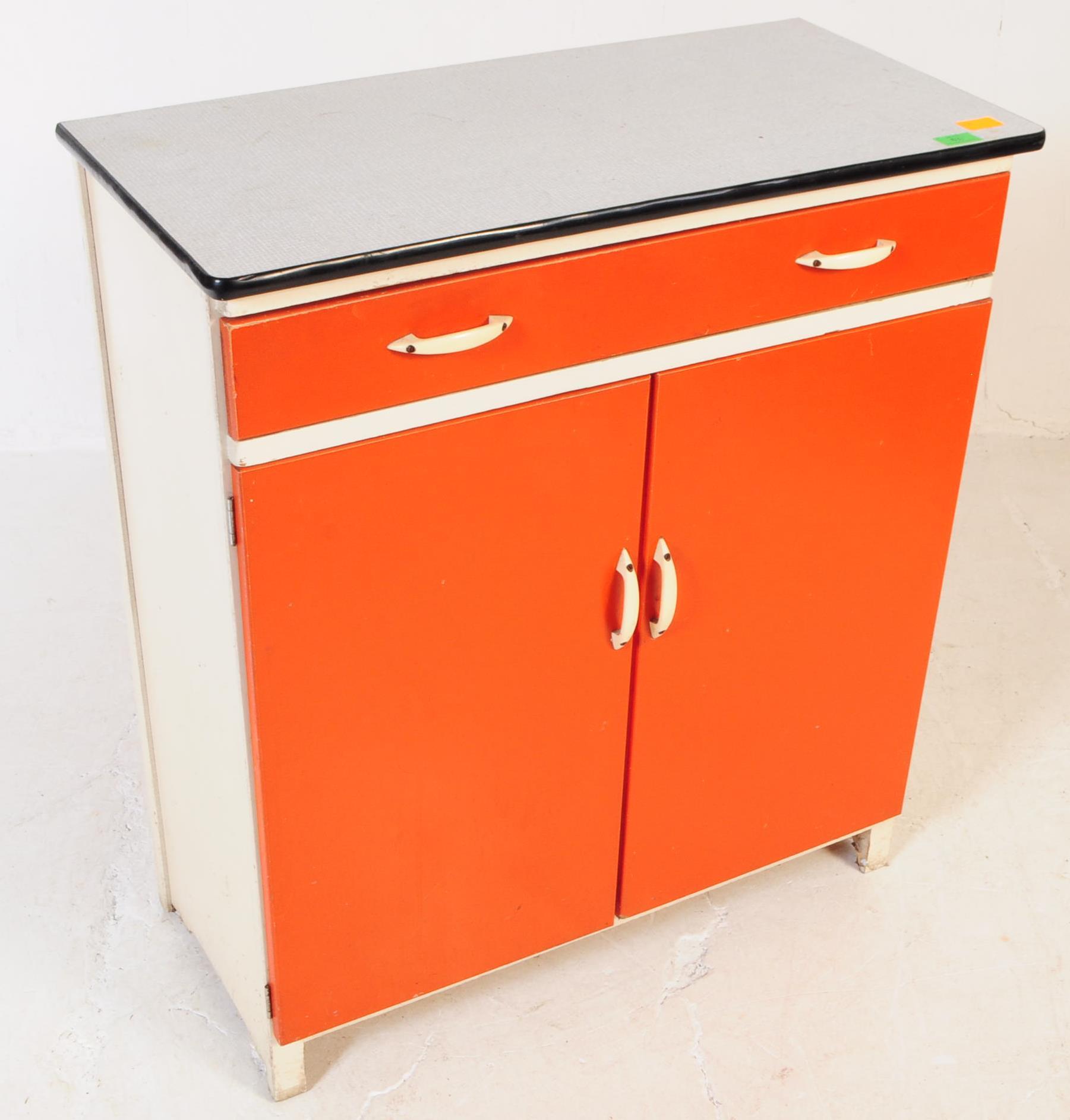 MID 20TH CENTURY FORMICA KITCHEN UNIT - Image 2 of 7